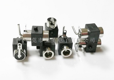 DC電源插座怎么樣使用？